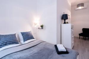 Central brand new and modern apartment