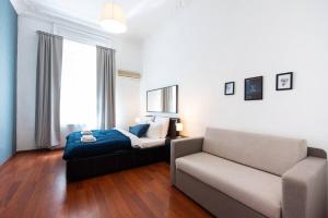 Very central convenient large AC place