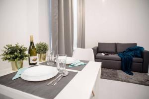 Cute, new and modern apartment in the center