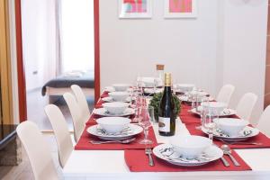 Ultra central large home with AC and balcony