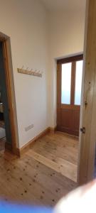 The Manse featuring the Daisy Camrose