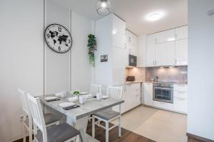 Central - NEW - Cozy Stay