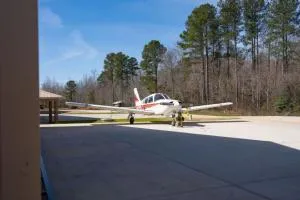 Full Stop Landing - Carthage - Biscoe