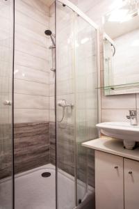 Very central, comfy studio