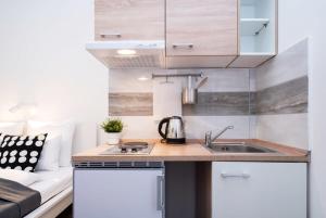 New comfy studio at convenient location