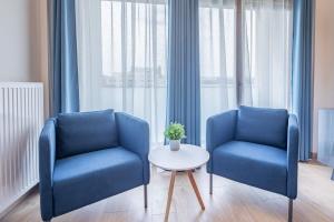 Brand new central flat