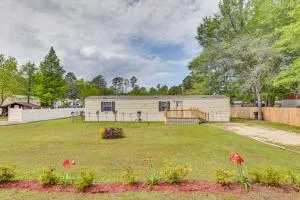 Bonneau Vacation Rental with Private Yard! - مانينغ