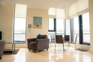 2-Bedroom Apartment - Sleeps 3 room in The Western Citypoint Apartments