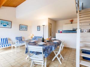 Appartements Apartment Le Bois du Roy by Interhome : photos des chambres