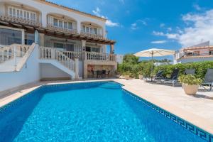New! Villa Cala Marçal, Stunning Sea Views Just Steps from the Beach