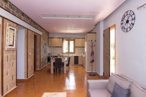 Emilias Guest House Ground Floor