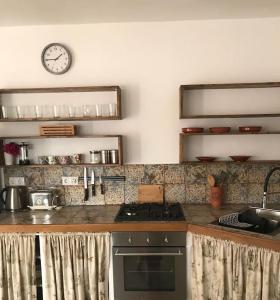 Fint litet hus i hjärtat av gamla stan och nära hav