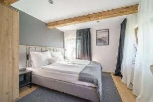 Ferienwohnungen Haselhuhn - 尼斯河畔赫拉德克