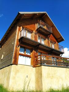 Chalets Le Coucou - Grand chalet - Parking - WIFI - ALLOS - 10adul+2enf : photos des chambres