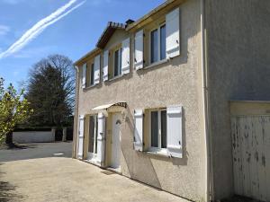 La Tribu dAsato-Beauval 5 ch grand jardin et parking privé