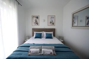 Blue Horizon Apartment