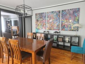 1895 meets 2023 Townhouse. - 4hvězdičkové hotely ve městě Hamilton