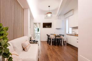 StayEasy Petrella21 - 4 Bedrooms, 3 baths - Central Station
