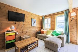 Les Chalets de Flaine Hameau - maeva Home - Chalet 3 Pièces 8 Personnes - Confort MAE-3654 - 4hvězdičkové hotely ve městě Flaine