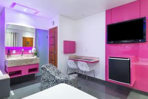 Motel Fashion ABC 4