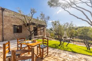 VILLA ISOLOTTO a 150 m dal mare