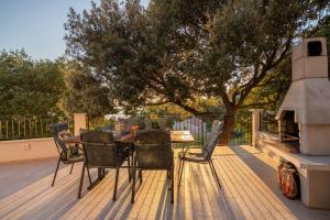 Beautiful Villa Libero with a pool jacuzzi sauna 