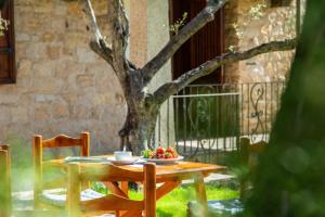 VILLA ISOLOTTO a 150 m dal mare