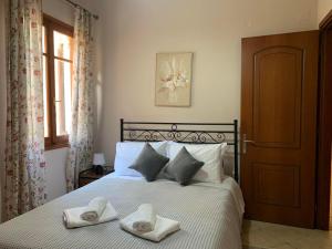 Caesar Classic Apartment in Ermoupoli
