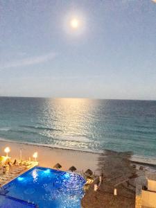 Beachside Apartments Cancun