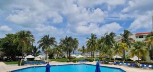 Vacation getaway with beach access & balcony