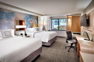 Queen Room with Two Queen Beds room in Courtyard by Marriott Salt Lake City Downtown