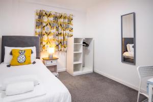 Superior Single Room room in Royal Ashton Hotel