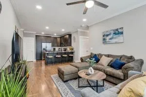 Modern Nations Condo - Walkable - 5 Mi Downtown - Richland