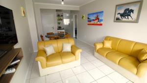 1014 - Apartamento no centro de Bombinhas