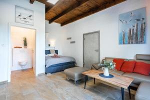 Nr 8 Dobbe mit Garten