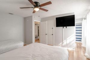 Parkhill Place- Mins from University of South AL