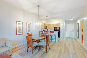 Palms of Destin 1103