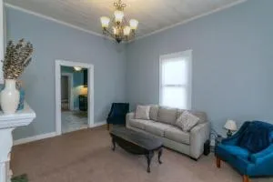 Banks of the Chattahoochee Cottage Walk to Dining - فينيكس سيتي