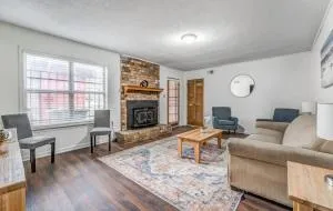 Near Dining & Shopping-Tranquility on Tulip Tree - 奥利夫布兰奇