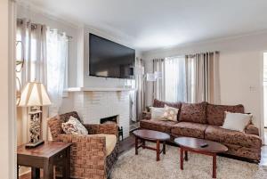 Haute on Hannon- Midtown Cottage!