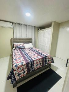 New Kingston Paradise