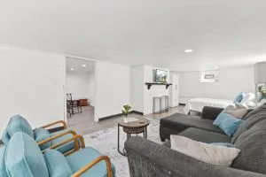 Cozy Speedway Basement - Speedway