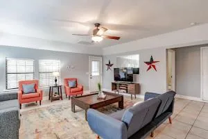 Sunny Side at Dog River-Dock, Lake, Fenced Yard - 莫比尔提尔曼斯角