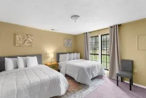 10 Mins to Downtown Birmingham- Fresh in Fairfield - Fairfield