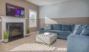 Family-Friendly Near Ft Moore - Lakeside Lodging - Parrott