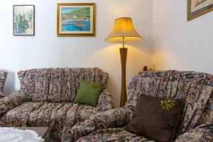 Holiday house with a swimming pool Sveta Nedilja, Hvar - 22136