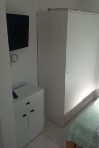 Apartments and rooms by the sea Zdrelac, Pasman - 22802