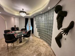 APOLO- Modern 1-Bedroom apartment in Heart of Zamalek visits allowed