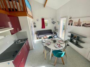 Maisonnette 4 pers. à 300m de la Plage avec Piscine, Tennis et WIFI - FR-1-231-321