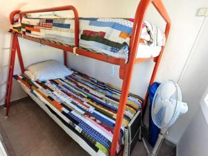 Studio mezzanine au cœur de la pinède, à 800m de la plage, 4 pers, parking privatif - FR-1-607-191